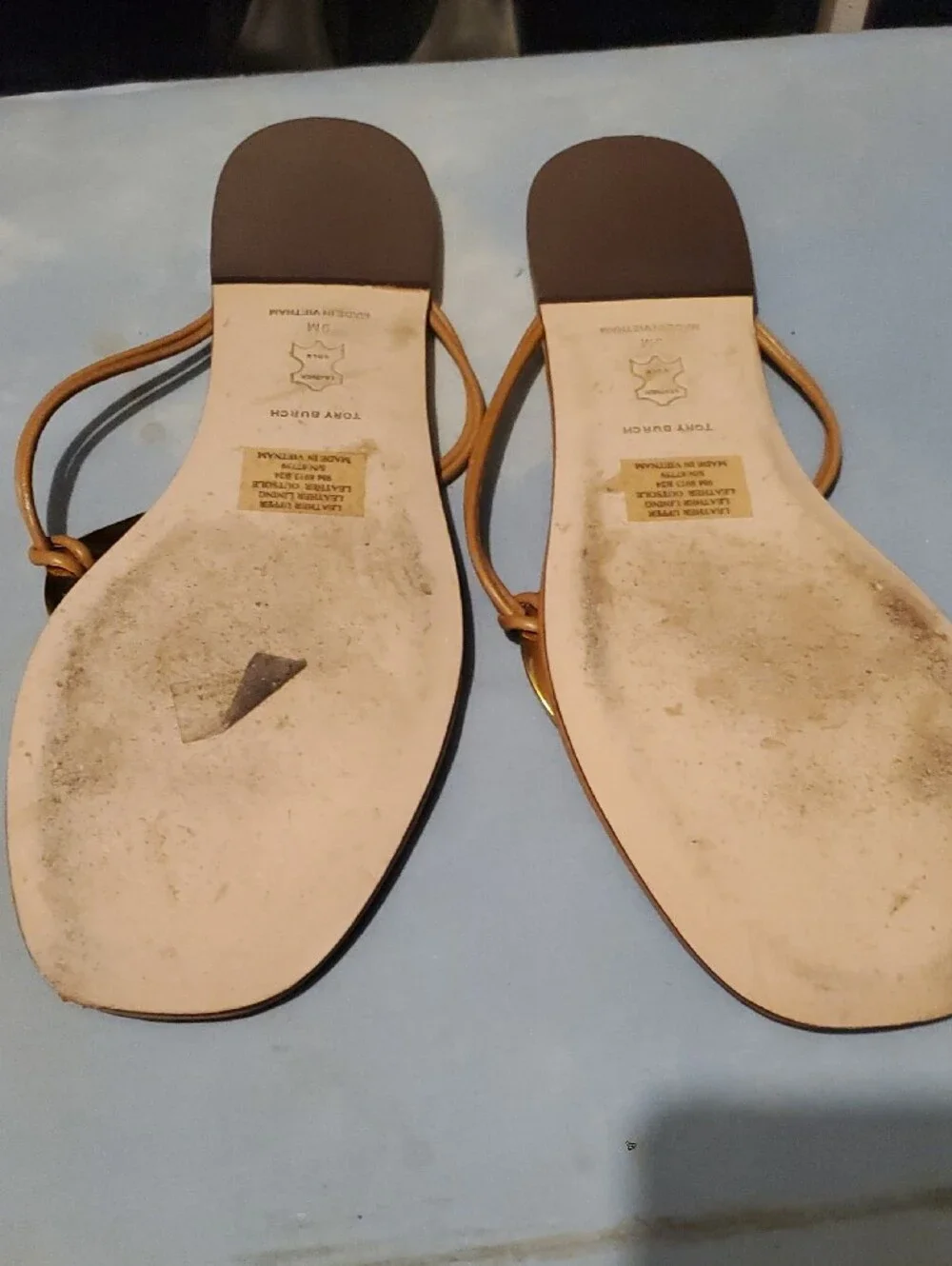 Tory Burch sleek cognac